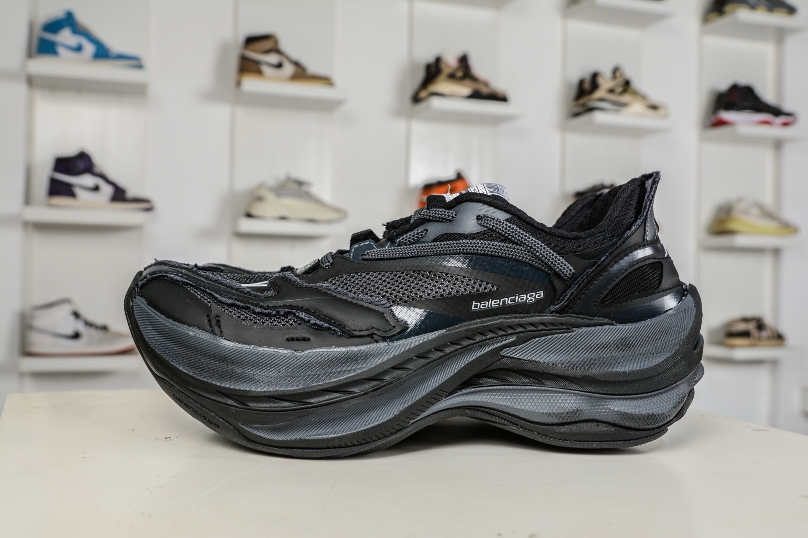 XA纯原 Balenciaga巴黎世家 26代 872642 WMRTN 1000